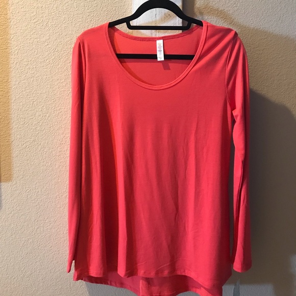 Lularoe Lynnae coral size medium NWT - Picture 1 of 2